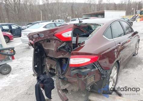 2016 Ford Fusion Se z USA, uszkodzony, nr VIN 3FA6P0H73GR312109